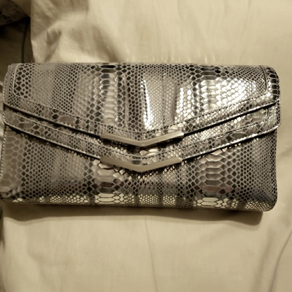 NWT WHBM Silver Clutch Handbag with Silver Chain Strap - Picture 1 of 5